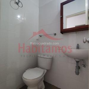 Apartamento de 3 alcobas en arriendo en Los Pinos, Medellín, 100 m² · foto 13 de 19