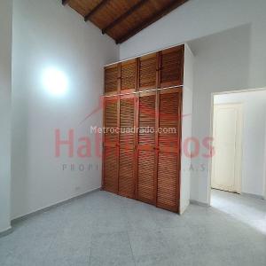 Apartamento de 3 alcobas en arriendo en Los Pinos, Medellín, 100 m² · foto 16 de 19