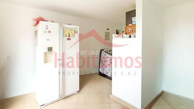 Apartamento en venta en La America, Medellín · foto 3 de 15