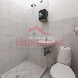 Casa de 5 alcobas en arriendo en Rosales, Medellín, 320 m² · foto 14 de 20