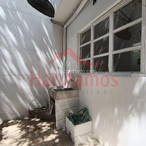 Casa de 5 alcobas en arriendo en Rosales, Medellín, 320 m² · foto 19 de 20