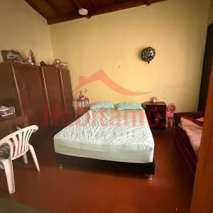 Casa de 3 alcobas en venta en Villa Hermosa, Medellín, 182 m² · foto 3 de 9