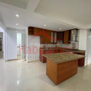 Casa de 5 alcobas en venta en El Velodromo, Medellín, 137 m² · foto 4 de 20