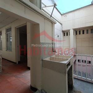 Apartaestudio en arriendo en Villa Nueva, Medellín, 60 m² · foto 3 de 9