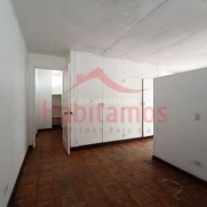 Apartaestudio en arriendo en Villa Nueva, Medellín, 60 m² · foto 6 de 9