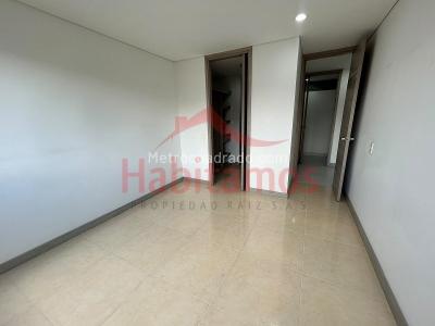 Apartamento de 2 alcobas en arriendo en Villa Carlota, Medellín, 90 m² · foto 12 de 14