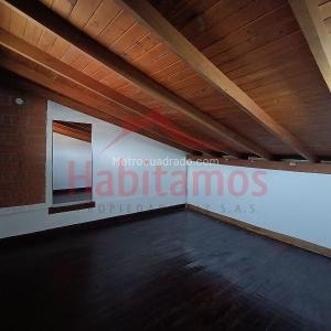 Apartamento de 3 alcobas en arriendo en Campo Alegre, Medellín, 105 m² · foto 4 de 19