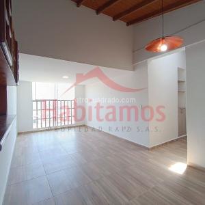 Apartamento de 3 alcobas en arriendo en Campo Alegre, Medellín, 105 m² · foto 5 de 19