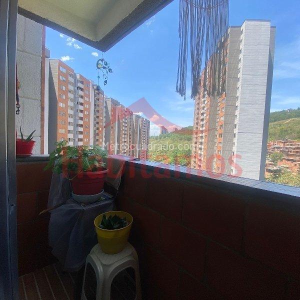 Piso – Bello - Vista 2