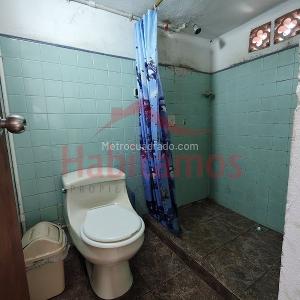 Casa de 5 alcobas en venta en Belen, Medellín, 257 m² · foto 18 de 18