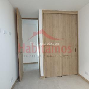 Apartamento de 3 alcobas en venta en Santa Ana, Rionegro, 77 m² · foto 9 de 17