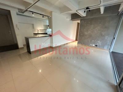 Apartamento de 2 alcobas en arriendo en Los Balsos 2, Medellín, 90 m² · foto 4 de 16