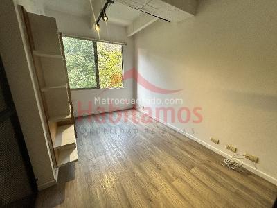 Apartaestudio en arriendo en El Poblado, Medellín · foto 8 de 15