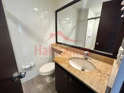 Apartaestudio en arriendo en El Poblado, Medellín · foto 12 de 15