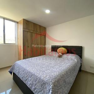 Apartamento de 3 alcobas en venta en La Navarra, Bello, 49 m² · foto 5 de 19