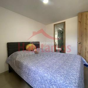 Apartamento de 3 alcobas en venta en La Navarra, Bello, 49 m² · foto 6 de 19