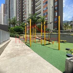 Apartamento de 3 alcobas en venta en La Navarra, Bello, 49 m² · foto 16 de 19