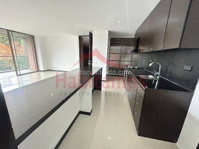 Apartamento en arriendo en El Poblado, Medellín · foto 6 de 20