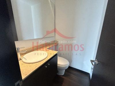 Apartamento en arriendo en El Poblado, Medellín · foto 13 de 20