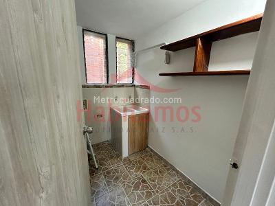 Apartamento de 4 alcobas en arriendo en Vereda El Escobero, Envigado, 100 m² · foto 3 de 17