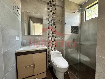 Apartamento de 4 alcobas en arriendo en Vereda El Escobero, Envigado, 100 m² · foto 13 de 17