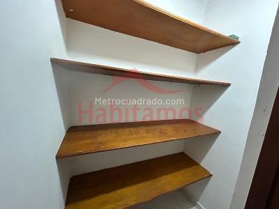 Apartamento de 4 alcobas en arriendo en Vereda El Escobero, Envigado, 100 m² · foto 16 de 17