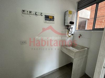 Apartamento en arriendo en Vereda Las Lomitas, Sabaneta · foto 7 de 14