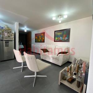 Apartamento de 3 alcobas en venta en La Hondonada, Medellín, 59 m² · foto 2 de 20