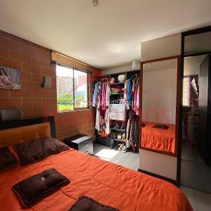 Apartamento de 3 alcobas en venta en La Hondonada, Medellín, 59 m² · foto 6 de 20