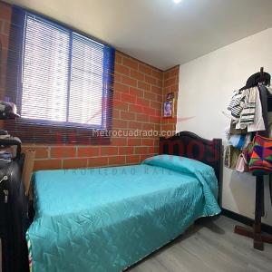 Apartamento de 3 alcobas en venta en La Hondonada, Medellín, 59 m² · foto 8 de 20