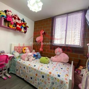 Apartamento de 3 alcobas en venta en La Hondonada, Medellín, 59 m² · foto 10 de 20