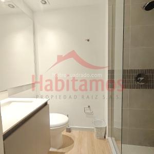 Apartamento de 2 alcobas en venta en El Poblado, Medellín, 65 m² · foto 10 de 20
