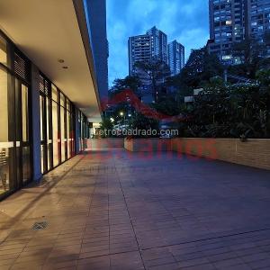 Apartamento de 2 alcobas en venta en El Poblado, Medellín, 65 m² · foto 18 de 20