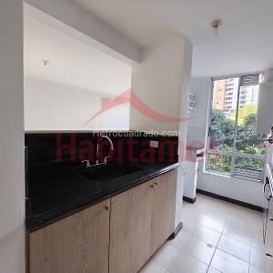 Apartamento en venta en El Poblado, Medellín · foto 4 de 15