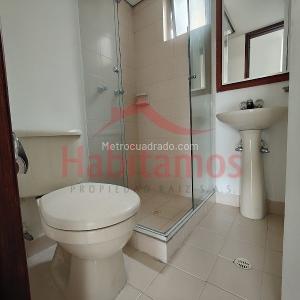 Apartamento en venta en El Poblado, Medellín · foto 5 de 15