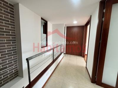 Apartamento de 2 alcobas en arriendo en El Poblado, Medellín, 95 m² · foto 6 de 13