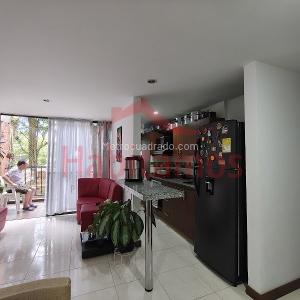 Apartamento en venta en Ferrara, Itagüí · foto 4 de 17