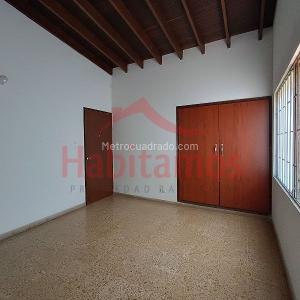 Casa de 5 alcobas en arriendo en Rosales, Medellín, 400 m² · foto 11 de 20