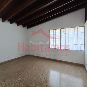 Casa de 5 alcobas en arriendo en Rosales, Medellín, 400 m² · foto 15 de 20