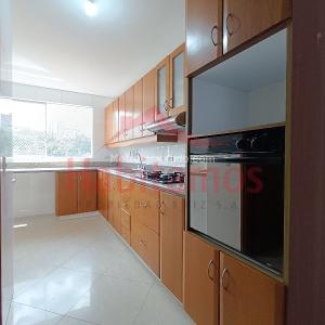 Apartamento en arriendo en Laureles, Medellín · foto 5 de 20