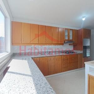 Apartamento en arriendo en Laureles, Medellín · foto 7 de 20