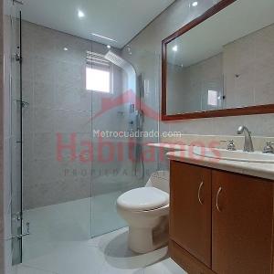 Apartamento en arriendo en Laureles, Medellín · foto 14 de 20