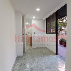 Apartaestudio en arriendo en Lorena, Medellín, 20 m² · foto 2 de 8
