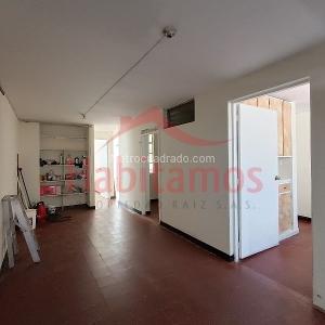 Casa de 3 alcobas en arriendo en San Joaquin, Medellín, 168 m² · foto 5 de 20