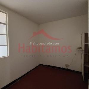 Casa de 3 alcobas en arriendo en San Joaquin, Medellín, 168 m² · foto 6 de 20