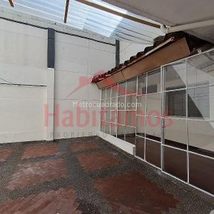 Casa de 3 alcobas en arriendo en San Joaquin, Medellín, 168 m² · foto 14 de 20