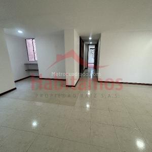 Apartamento de 3 alcobas en arriendo en El Poblado, Medellín, 145 m² · foto 5 de 15