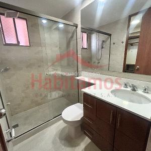 Apartamento de 3 alcobas en arriendo en El Poblado, Medellín, 145 m² · foto 14 de 15