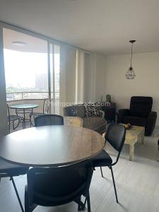 Apartamento en venta en El Poblado, Medellín · foto 3 de 15
