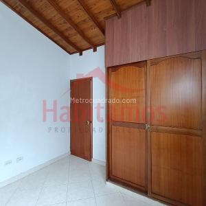 Apartamento de 4 alcobas en arriendo en La America, Medellín, 93 m² · foto 8 de 17